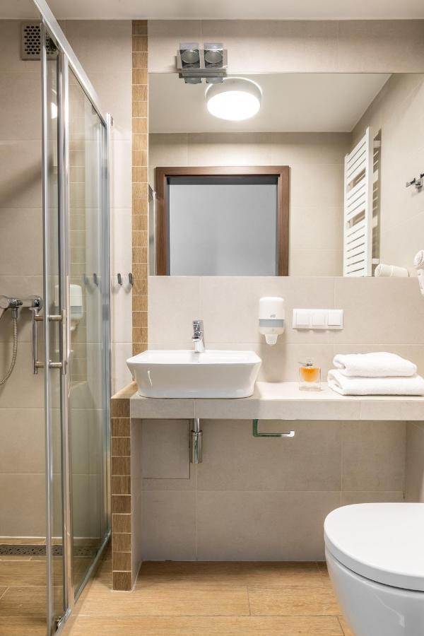 Hotel Wilga Ustroń Esterno foto