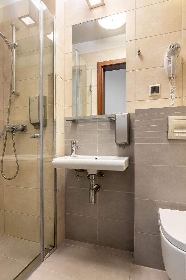 Hotel Wilga Ustroń Esterno foto