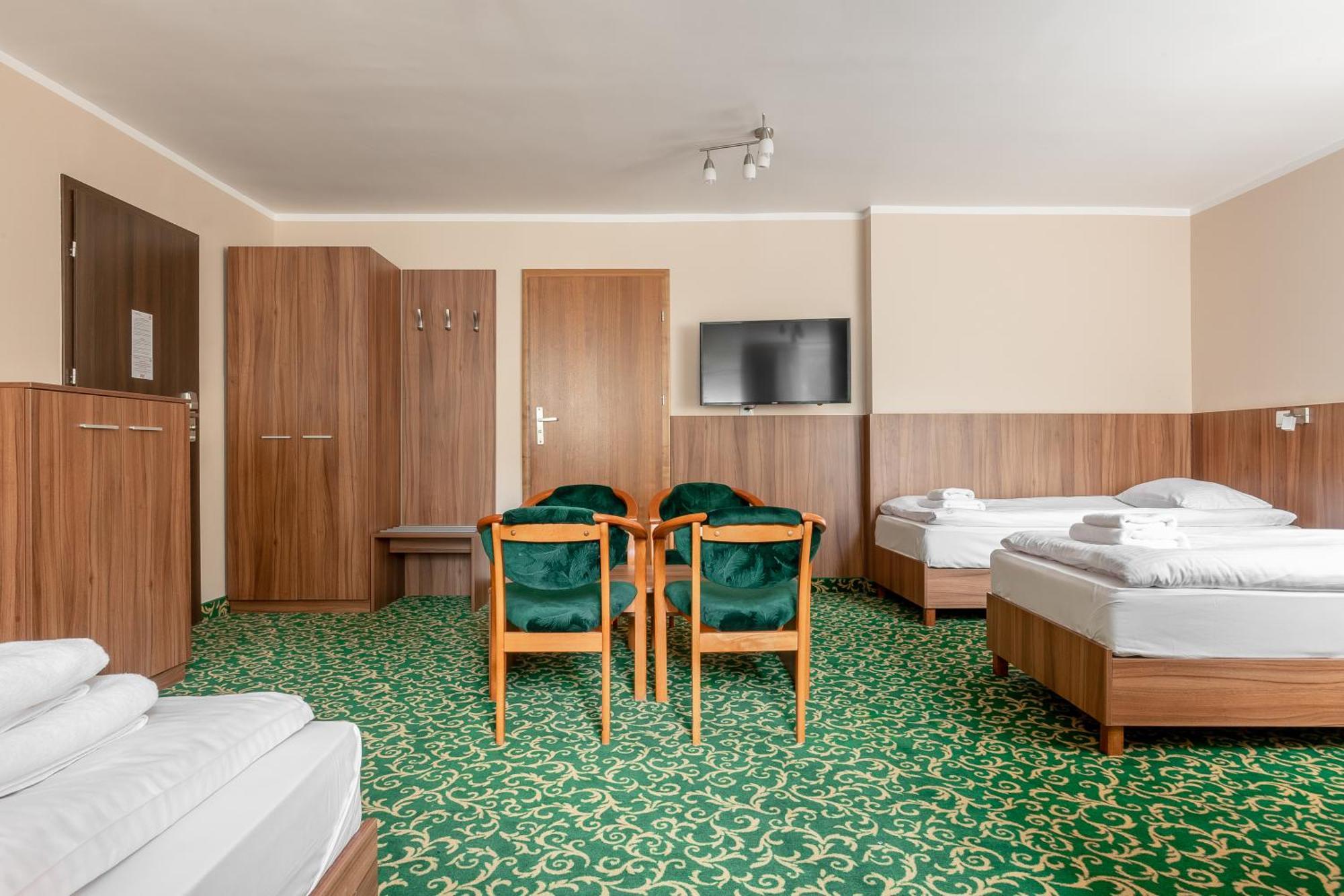 Hotel Wilga Ustroń Esterno foto